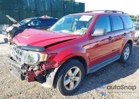 2011 Ford Escape Xlt from USA, damaged, VIN 1FMCU9DG3BKB00965